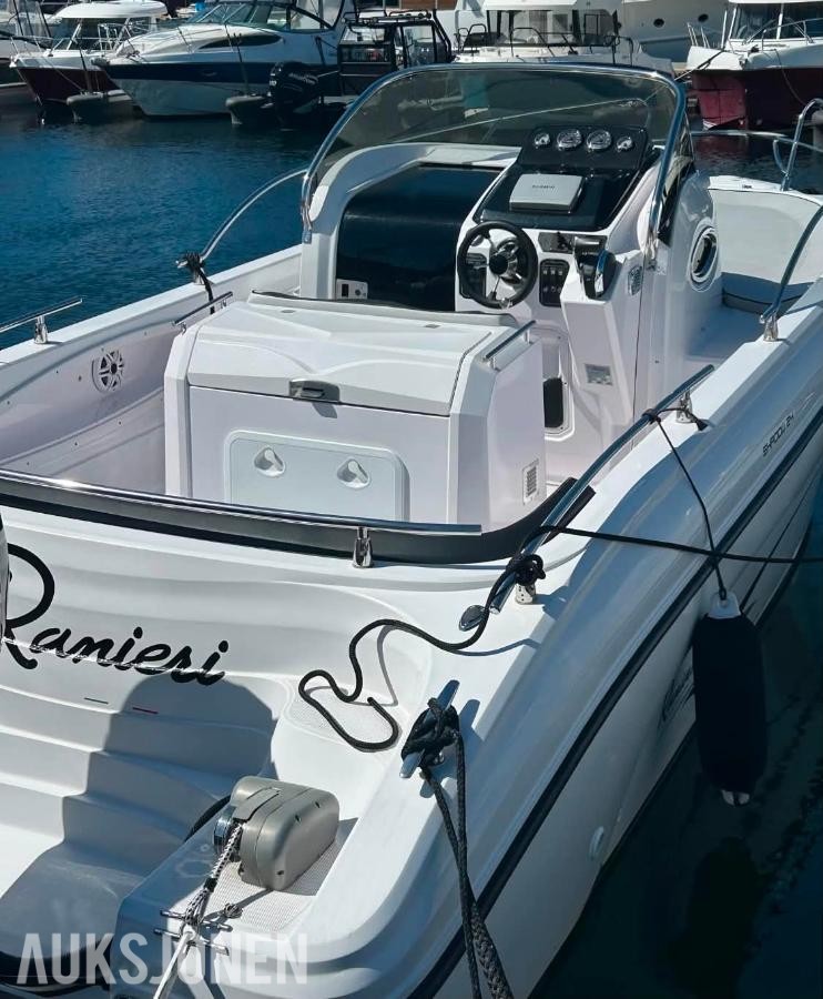 2012 Ranieri Shadow 24 m/F250 Mercury Verado 2020