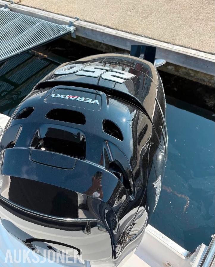 2012 Ranieri Shadow 24 m/F250 Mercury Verado 2020