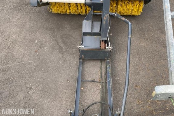2013 KOVA LH1005 / RB 1000 feiemaskin