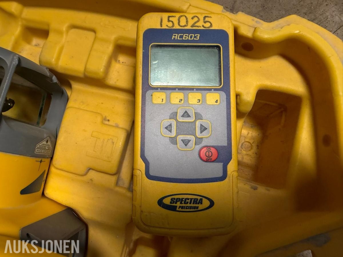 Spectra Precision UL633 rotasjonslaser med RC603 fjernkontroll