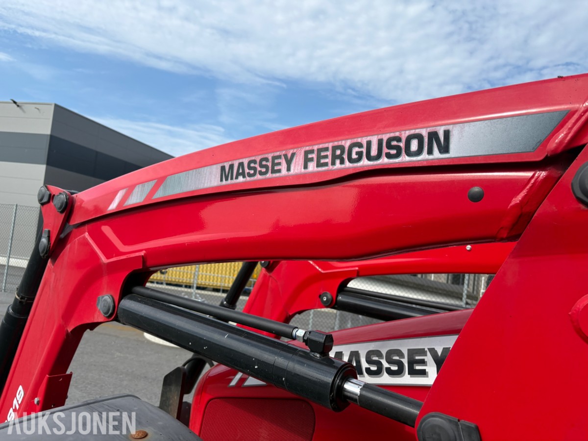 Massey 6455 traktor med frontlaster og ekstra hjulsett 5544 timer