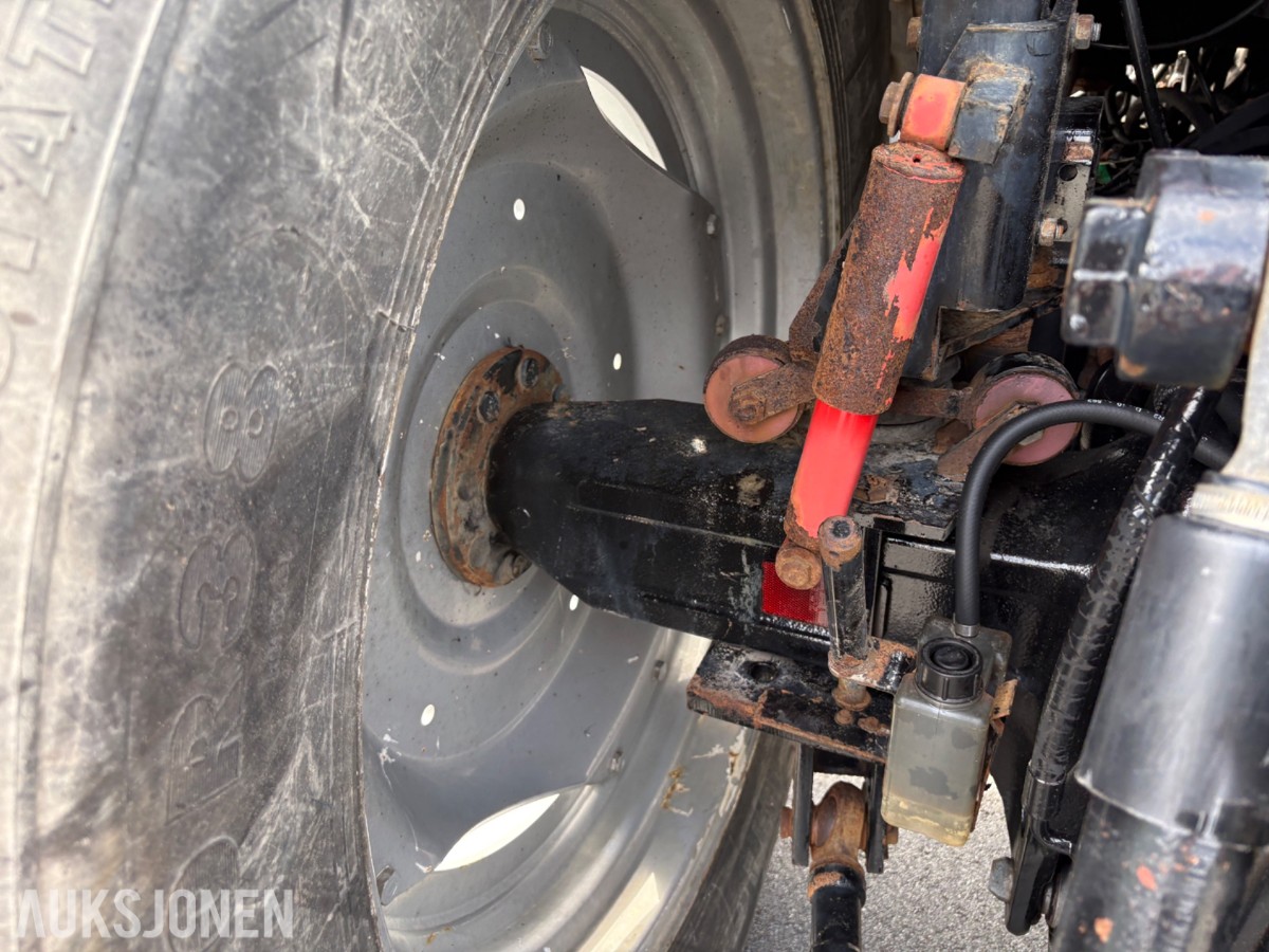 Massey 6455 traktor med frontlaster og ekstra hjulsett 5544 timer