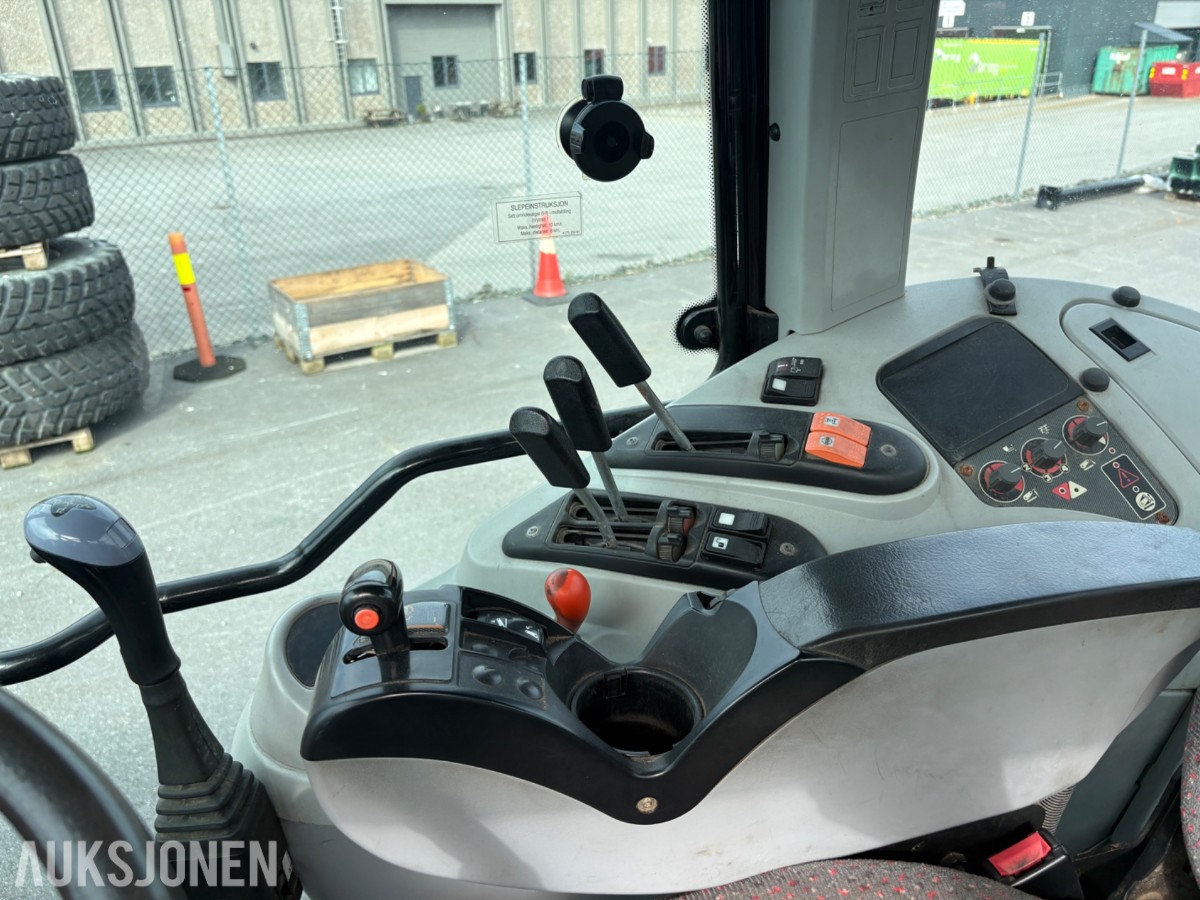 Massey 6455 traktor med frontlaster og ekstra hjulsett 5544 timer