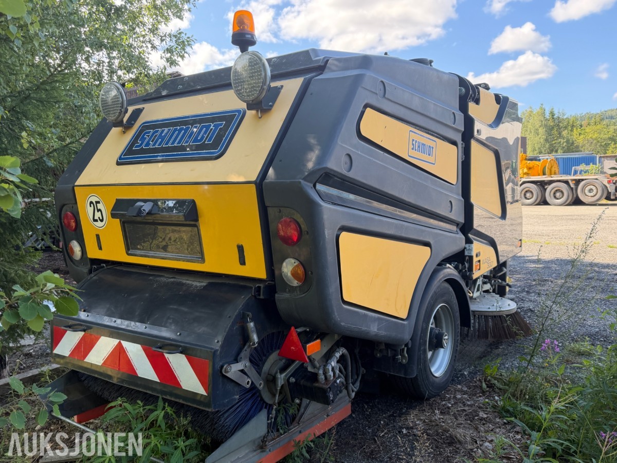 Schmidt Wasa 300+ feiemaskin til traktor - med høytrykkspyler