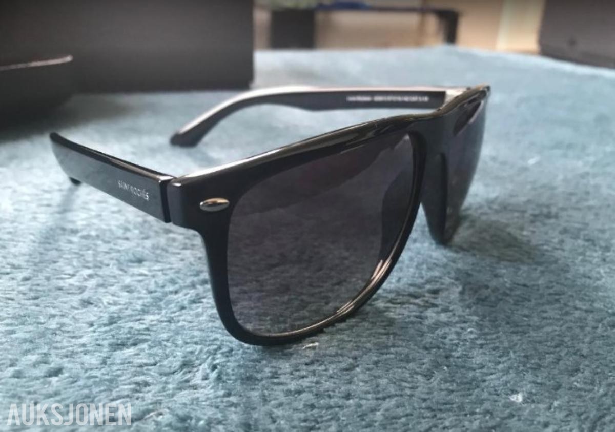 Saint Rochés Louis Skyfarer Solbrille *Ingen minstepris*