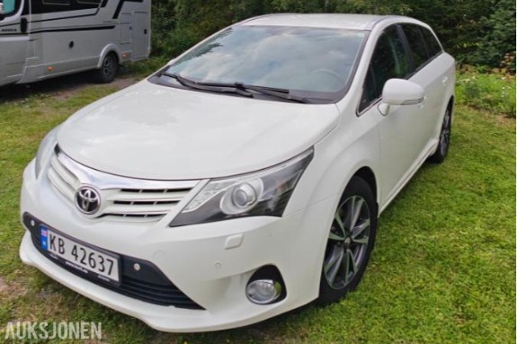 2013 Toyota Avensis STV 5D 2.0 D-4D Cruisekontroll, hengerfeste, ryggekamera