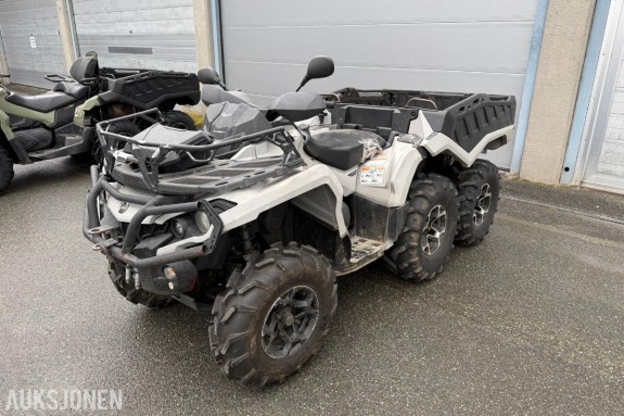 2017 Can-Am Outlander XT 1000 6X6 ATV - 3560KM