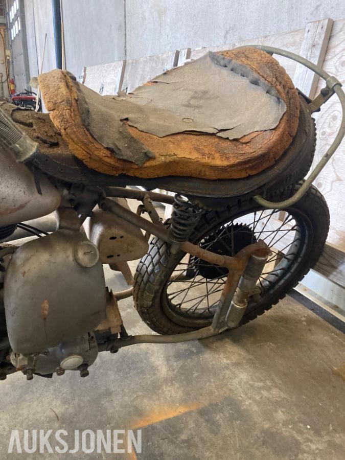 1951 INDIAN Arrow vertical 149