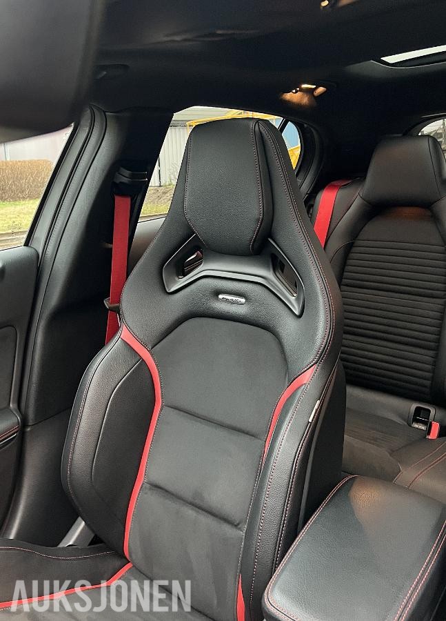 2016 Mercedes-Benz GLA AMG 45 2.0 381HK 4MATIC Adaptiv cruisekontroll ryggekamera
