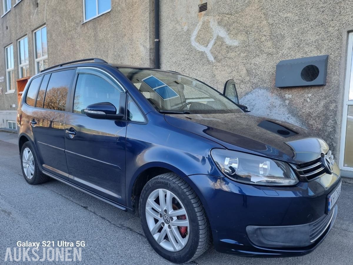2011 Volkswagen Touran 1.6 105hk 177500km