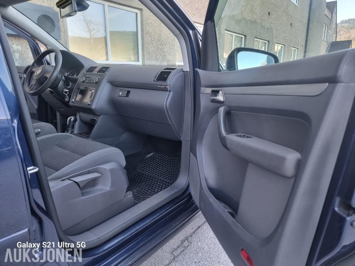 2011 Volkswagen Touran 1.6 105hk 177500km