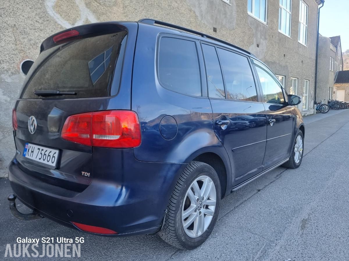 2011 Volkswagen Touran 1.6 105hk 177500km