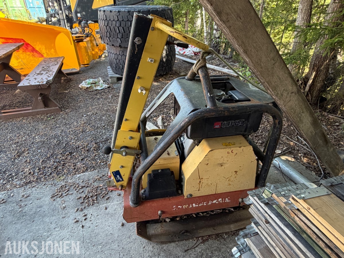 2006 Dynapac vibroplate - Hatz diesel 