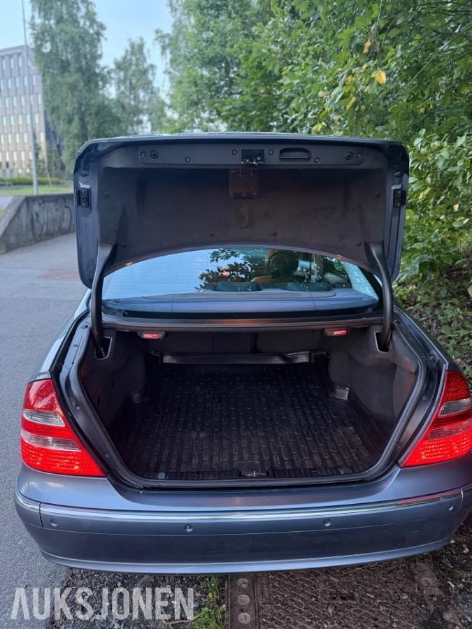 Mercedes-Benz E-Klasse, E 200 KOMPRESSOR 1.8-163, 224000km