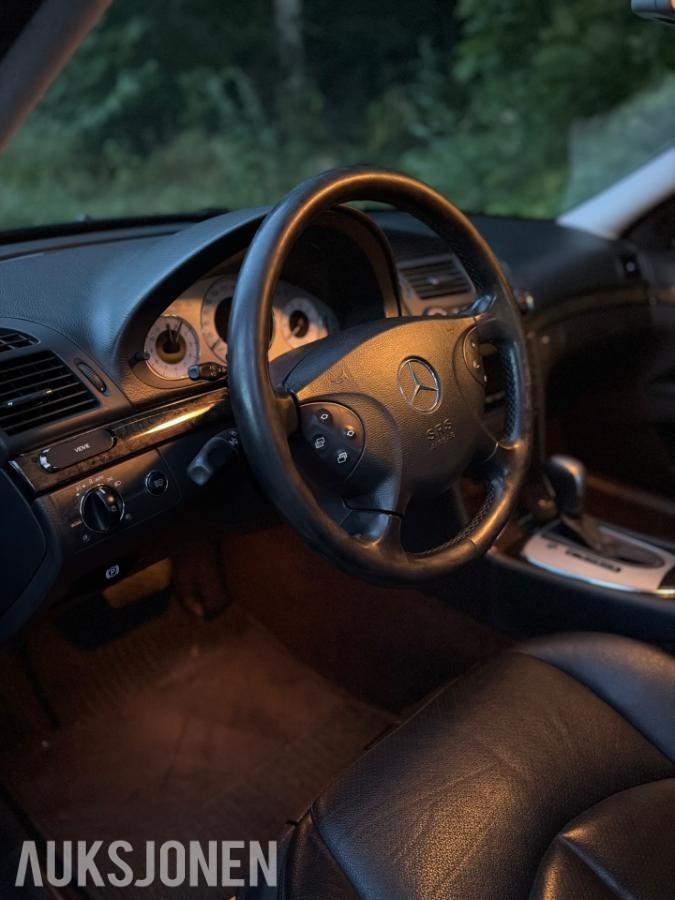 Mercedes-Benz E-Klasse, E 200 KOMPRESSOR 1.8-163, 224000km
