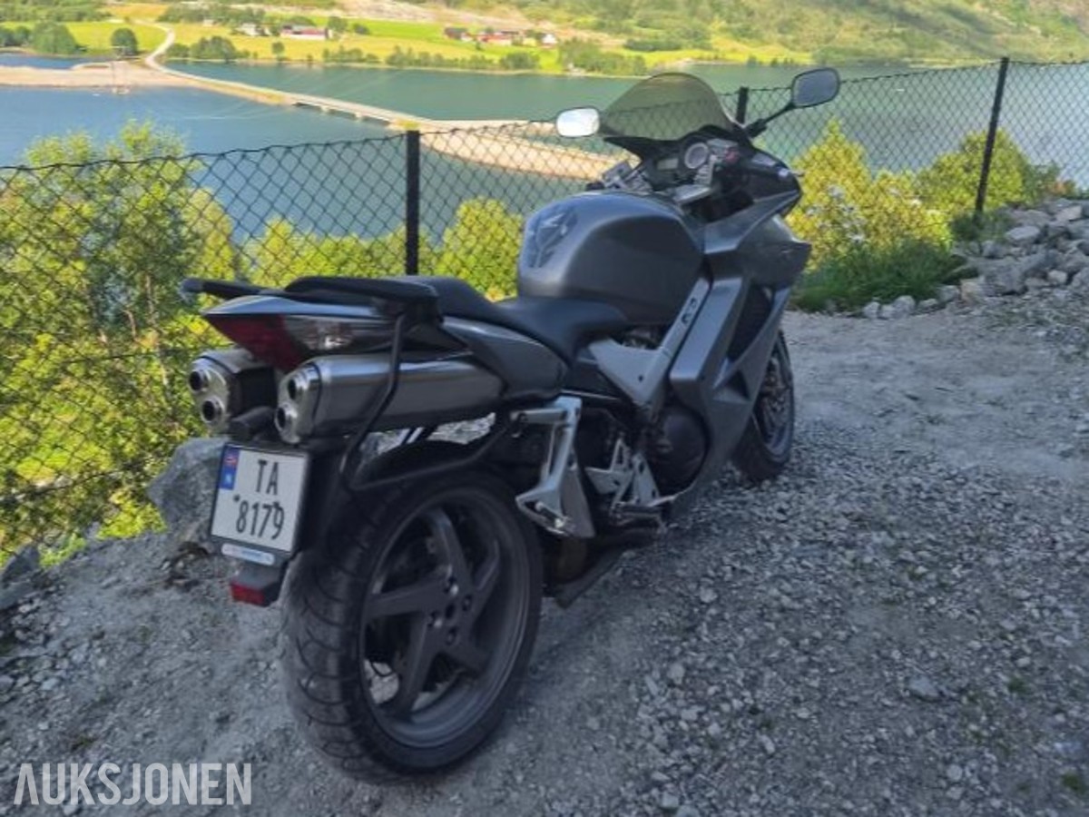 2008 Honda VFR 800