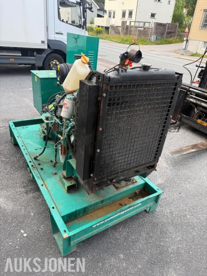 2012 Cummins C66D5 dieselaggregat – 66 kVA , 73 timer
