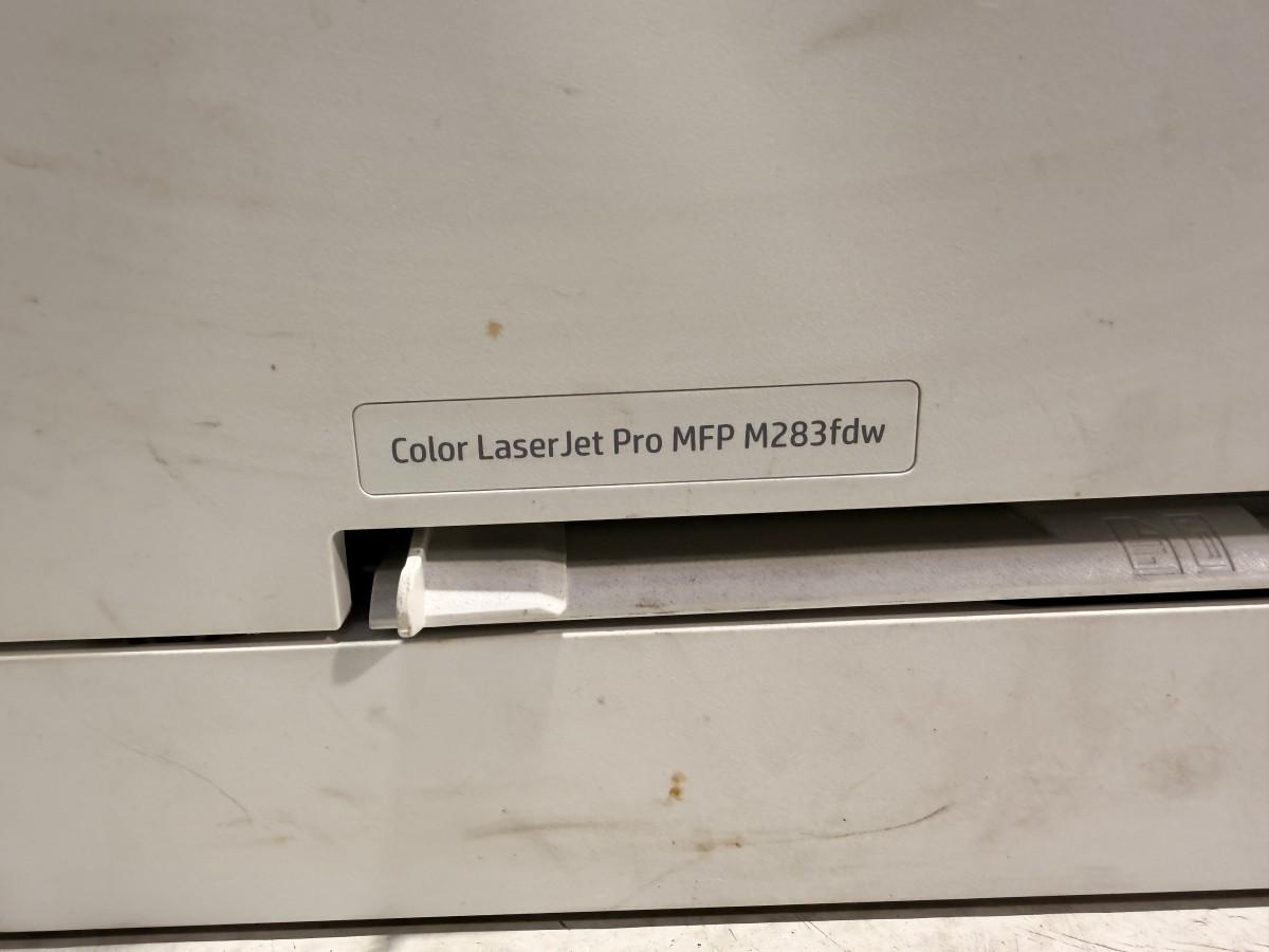 Multifunksjonsskrivere fra HP og Canon med Rexel makuleringsmaskin