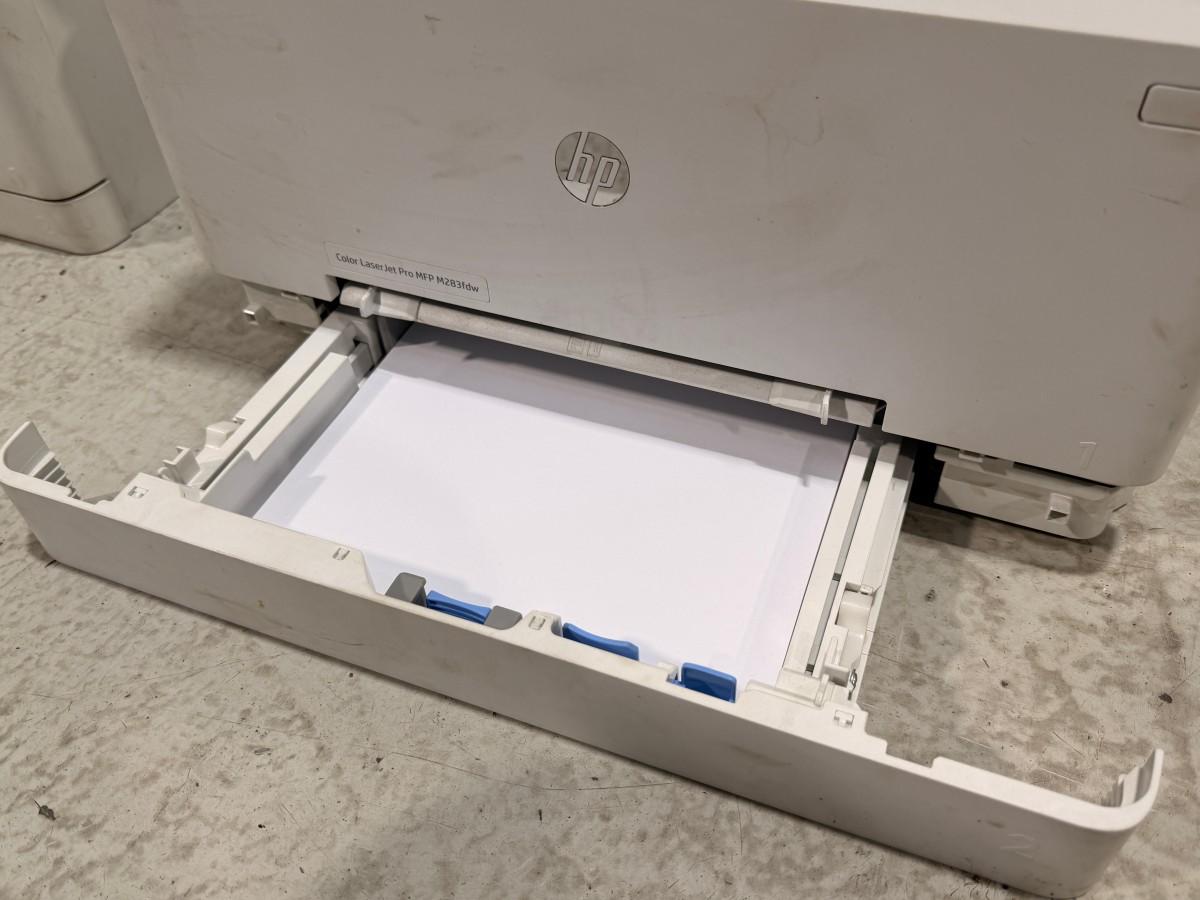 Multifunksjonsskrivere fra HP og Canon med Rexel makuleringsmaskin