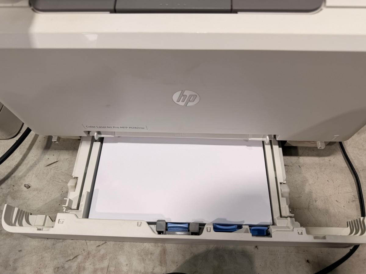 Multifunksjonsskrivere fra HP og Canon med Rexel makuleringsmaskin