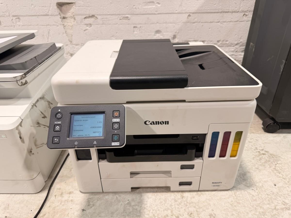 Multifunksjonsskrivere fra HP og Canon med Rexel makuleringsmaskin