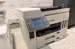 Multifunksjonsskrivere fra HP og Canon med Rexel makuleringsmaskin