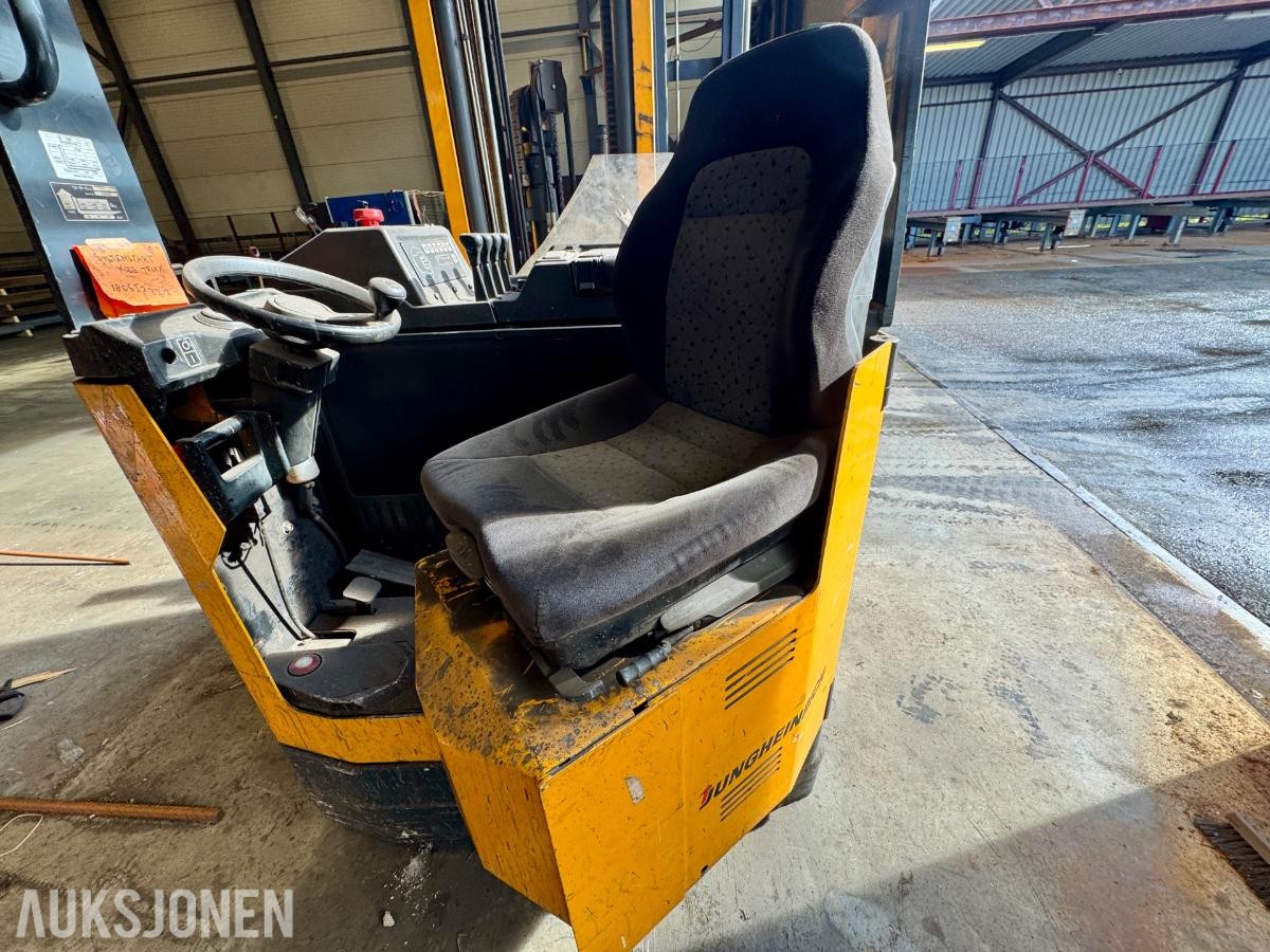 1997 Jungheinrich ETV-Q25 skyvemasttruck - Timer: 9562