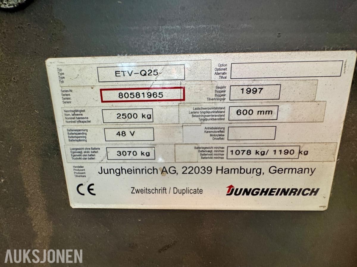 1997 Jungheinrich ETV-Q25 skyvemasttruck - Timer: 9562