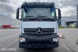 2018 Mercedes-Benz Antos 1830 kjølebil med bakløft