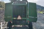 1990 John Deere 550 rundballepresse med variabelt kammer
