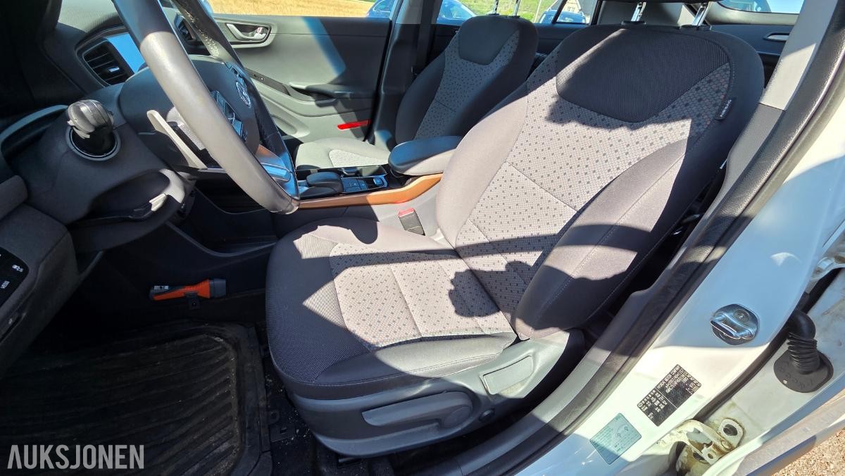 2017 Hyundai IONIQ, 120hk Rep objekt , 78000km