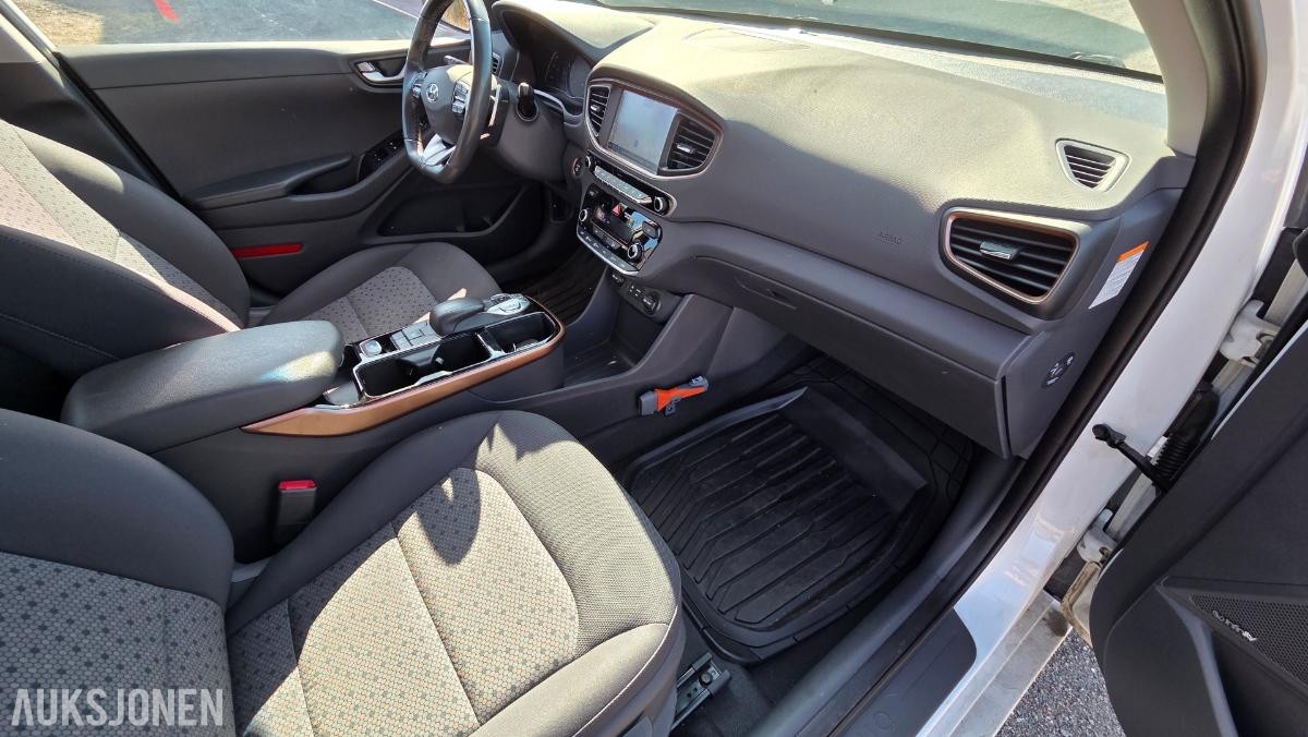 2017 Hyundai IONIQ, 120hk Rep objekt , 78000km