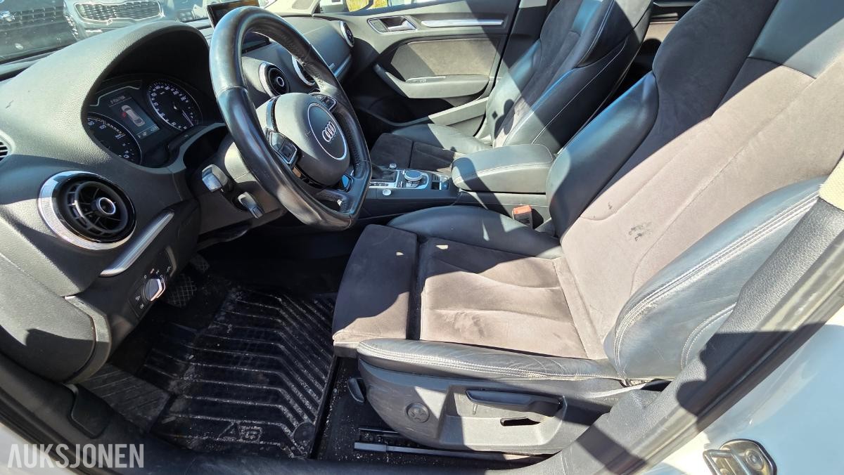 2015 Audi A3, A3 E-TRON 1.4-150 Rep objekt , 156000km