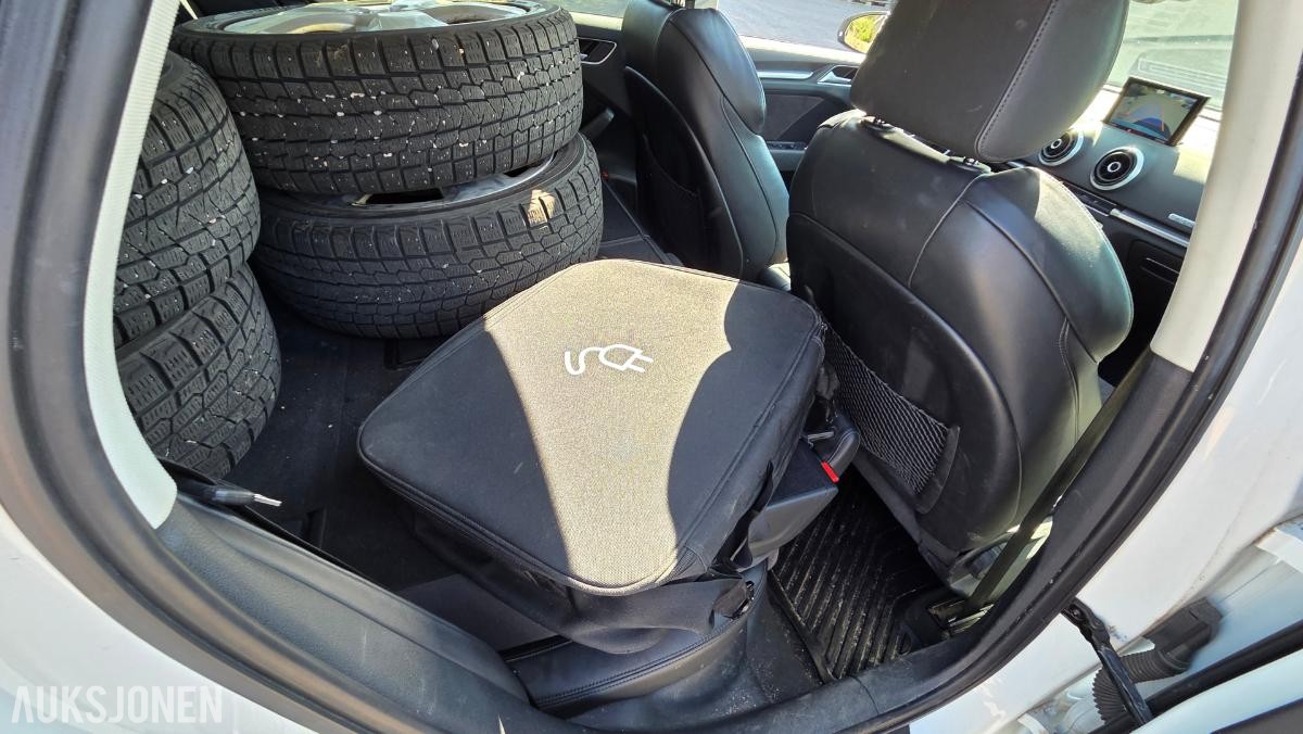 2015 Audi A3, A3 E-TRON 1.4-150 Rep objekt , 156000km