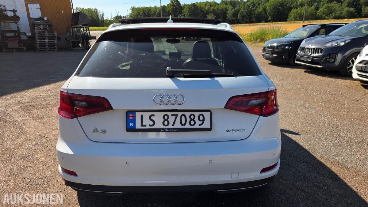 2015 Audi A3, A3 E-TRON 1.4-150 Rep objekt , 156000km