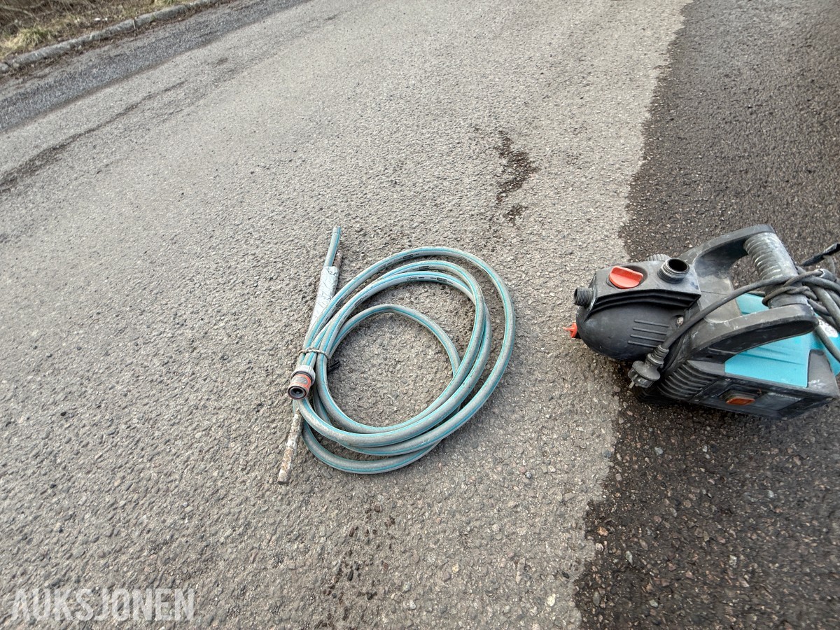 Hagepumpe / vannpumpe – Husqvarna 3500/4 med slange