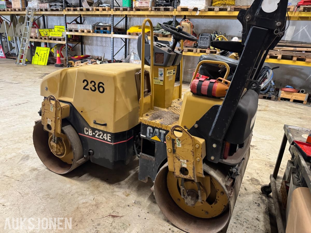 2006 Cat CB-224E VALS