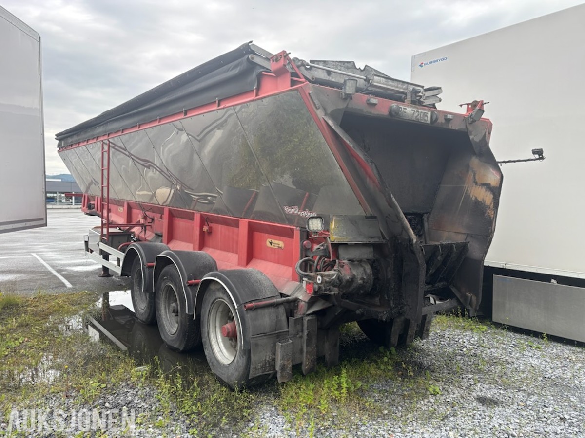 1997 Andre 1997 R-R-Trailer asfaltsemi med transportbånd
