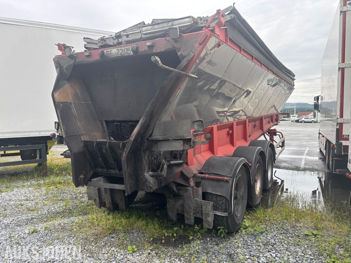 1997 Andre 1997 R-R-Trailer asfaltsemi med transportbånd