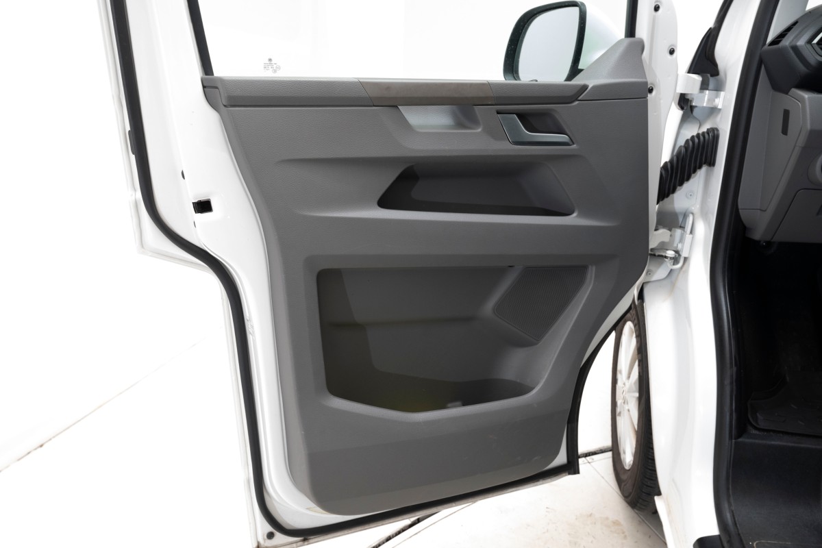 2024 Volkswagen Transporter 2,0 TDI 150 HK LANG 4MOTION AUT HENGERFESTE ACC VARMER KAMERA