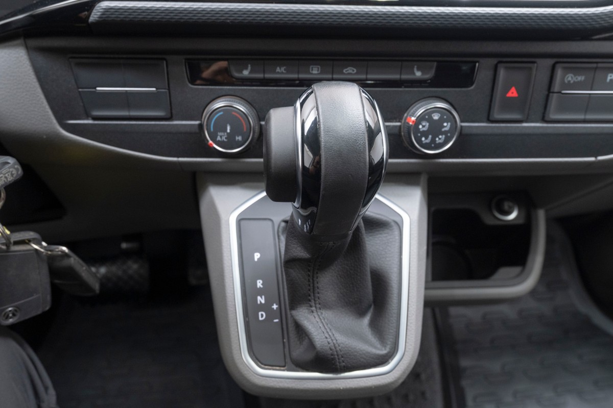2024 Volkswagen Transporter 2,0 TDI 150 HK LANG 4MOTION AUT HENGERFESTE ACC VARMER KAMERA