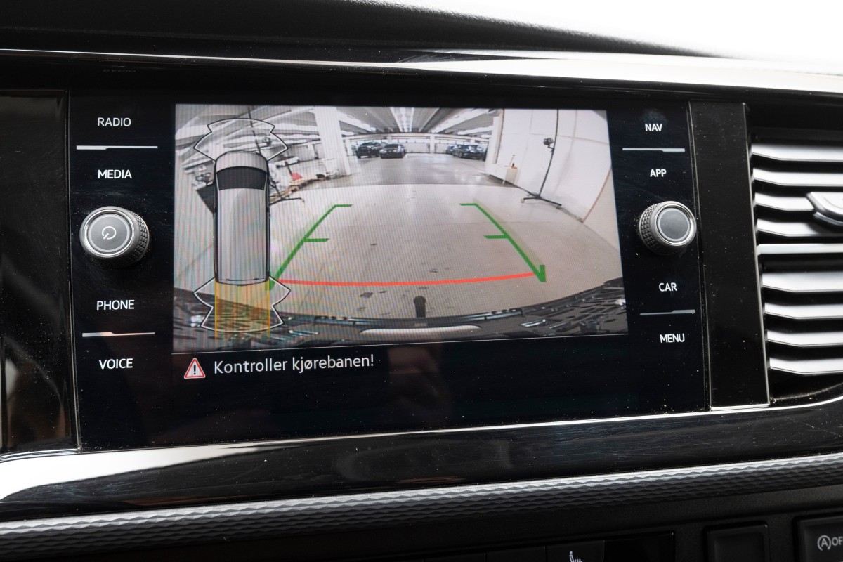 2024 Volkswagen Transporter 2,0 TDI 150 HK LANG 4MOTION AUT HENGERFESTE ACC VARMER KAMERA