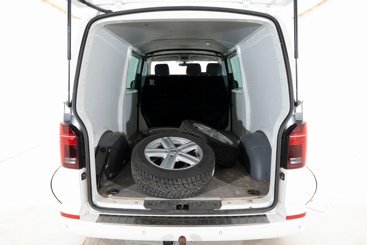 2024 Volkswagen Transporter 2,0 TDI 150 HK LANG 4MOTION AUT HENGERFESTE ACC VARMER KAMERA 