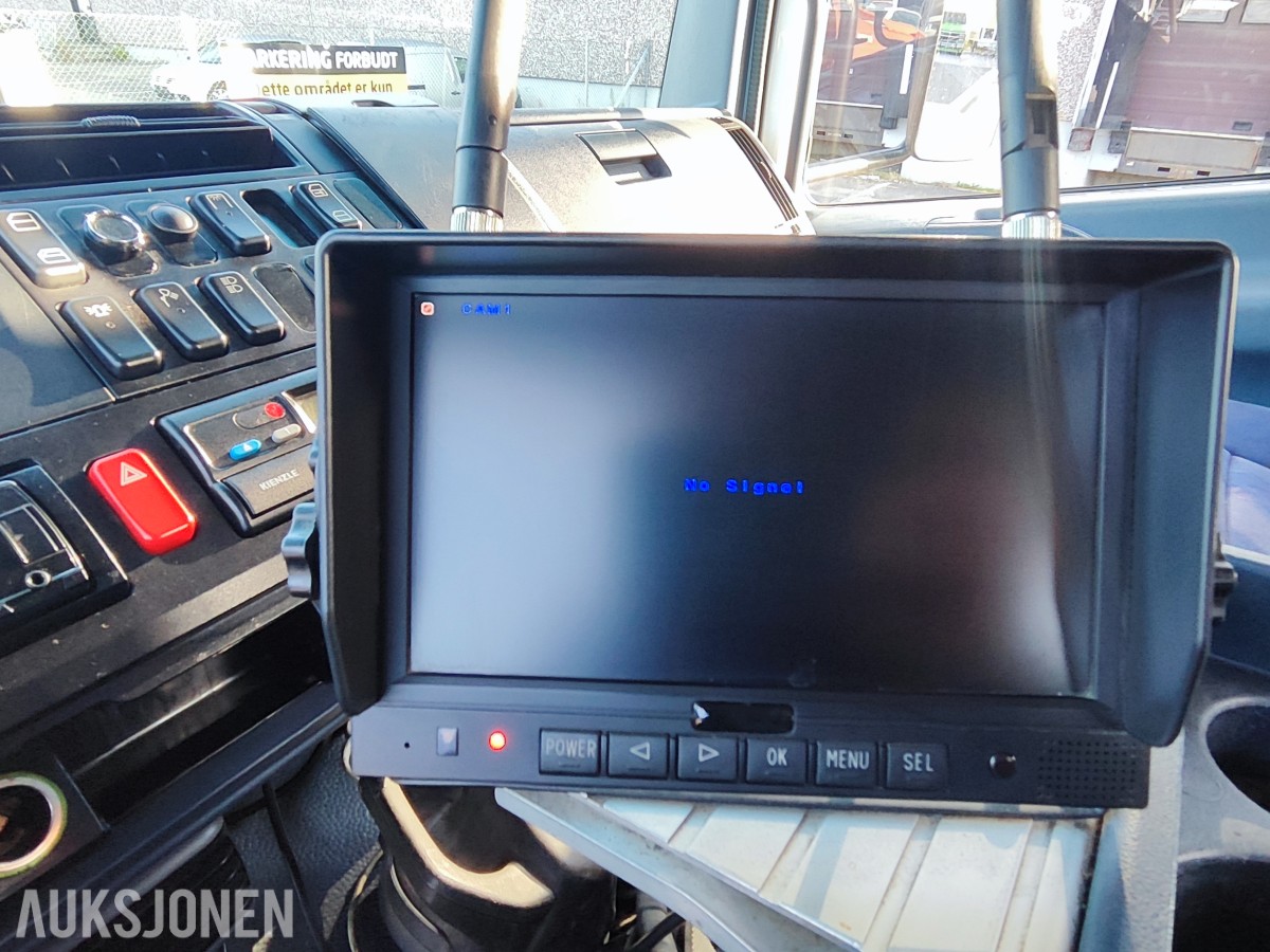 2003 Mercedes-Benz 1828A/42AT 4X4 PLANBIL MED PALFINGER KRAN