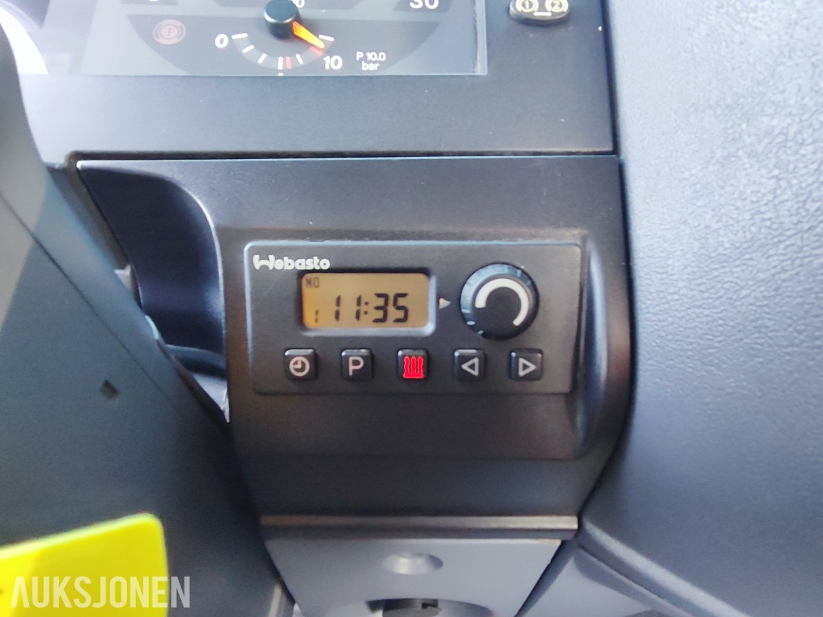 2003 Mercedes-Benz 1828A/42AT 4X4 PLANBIL MED PALFINGER KRAN