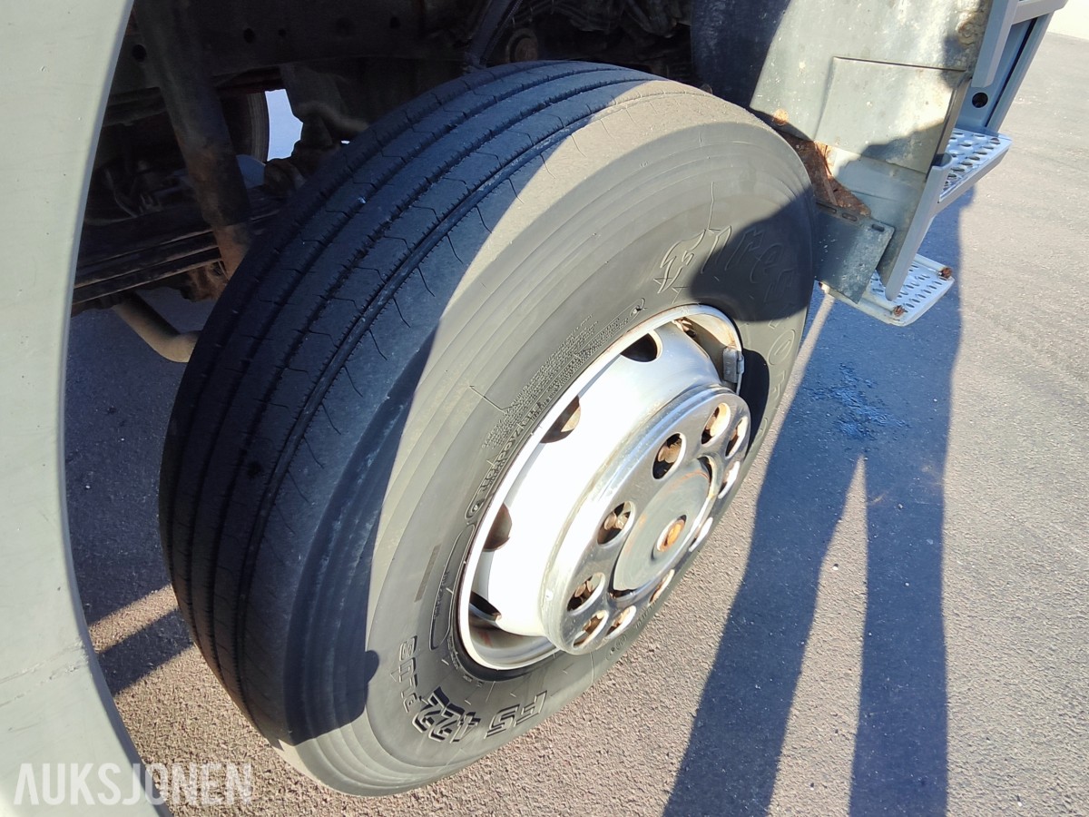 2003 Mercedes-Benz 1828A/42AT 4X4 PLANBIL MED PALFINGER KRAN