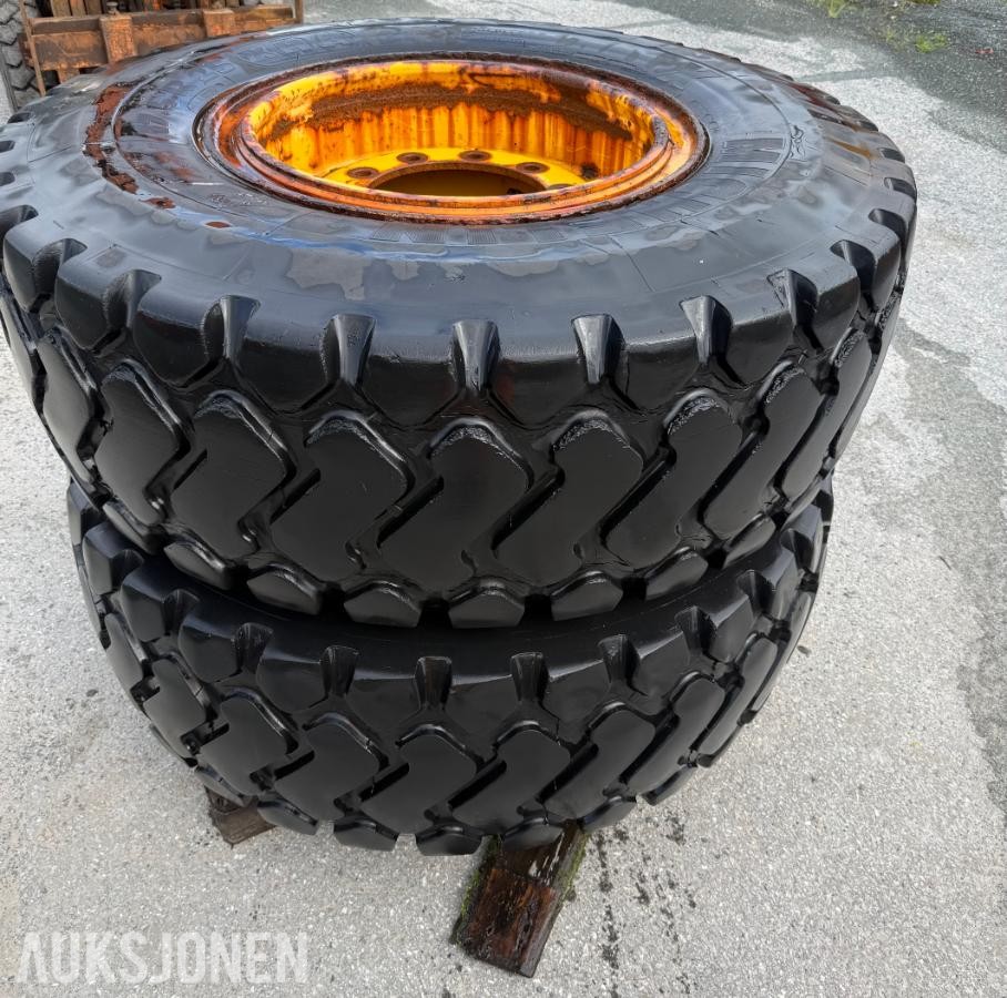 2 stk Anleggshjul Med felg 17,5 R25