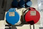 1984 Verksted container 20 fot isolert med innhold ( 01 )