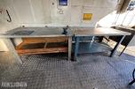 1984 Verksted container 20 fot isolert med innhold ( 01 )