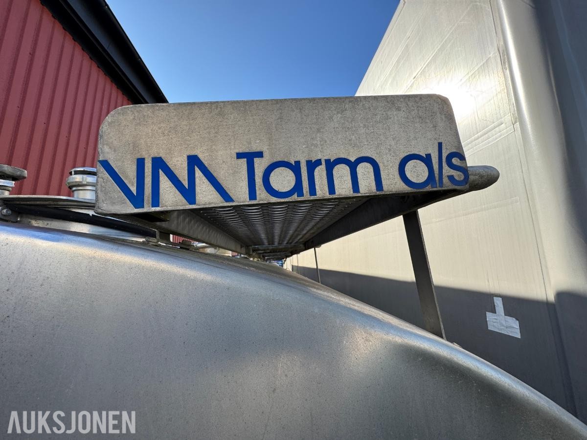 Meieritank med hjelperamme til Scania
